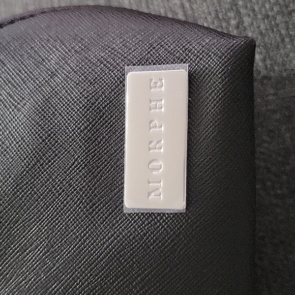 Brand new Morphe Makeup Pouch - Picture 2 of 2
